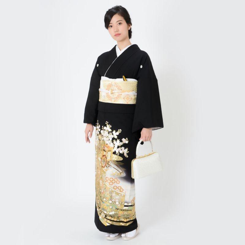 YUMI KATSURA（ユミカツラ） 黒留袖 レンタル 桂由美 結婚式 幔幕に