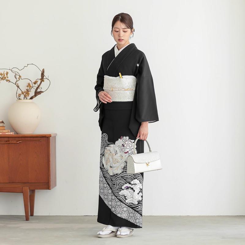 YUMI KATSURA（ユミカツラ） 黒留袖 レンタル 桂由美 結婚式 鶴と花の