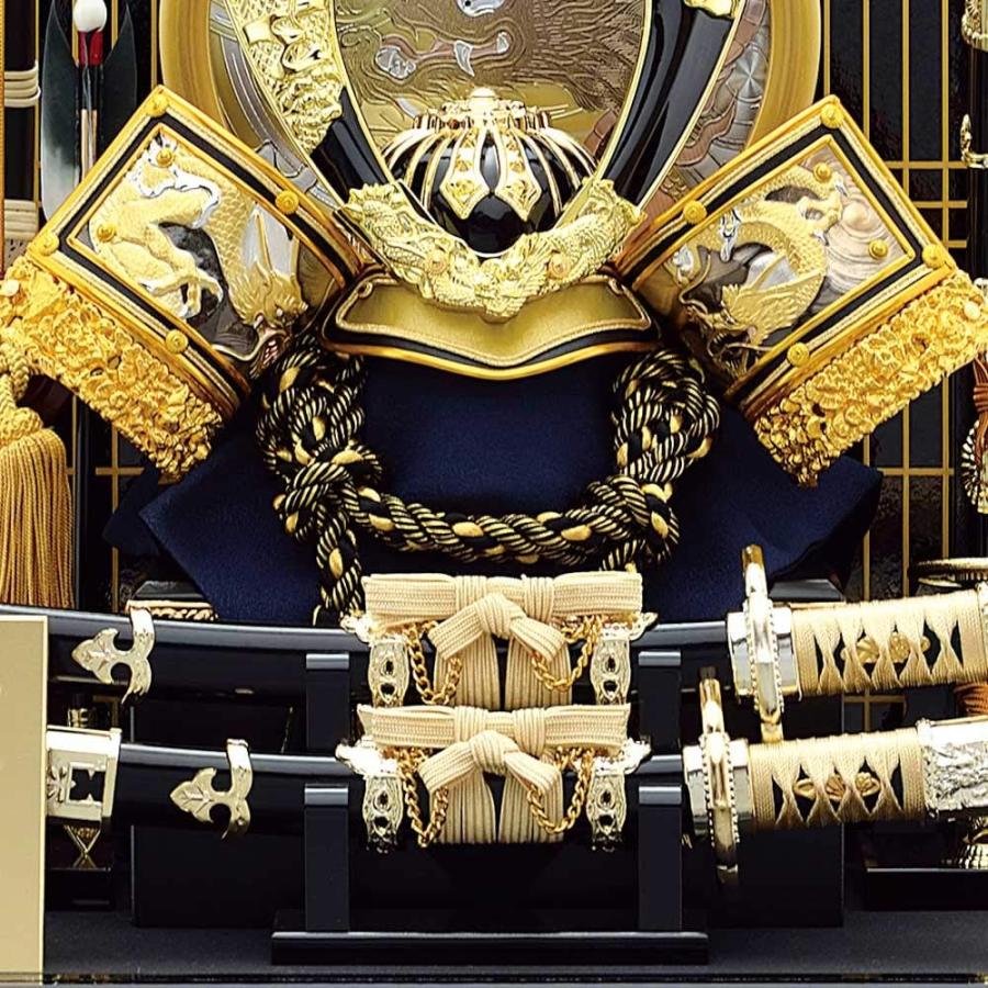 五月毛せん付き 五月人形 兜飾り間口44cm 12号金中鍬兜 ケース 五月毛せん付き 五月人形 兜飾り間口44cm 12号金中鍬兜 ケース