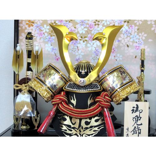 下敷き毛氈付き 五月人形ケース 兜飾り10号中鍬角兜ケース飾り