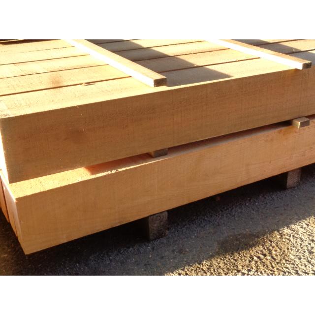 檜 柱 三方上小無節 自然乾燥 荒材 背割り入り:1m×120mm角 4 檜 柱 三方上小無節 自然乾燥 荒材 背割り入り:1m×120mm角 4