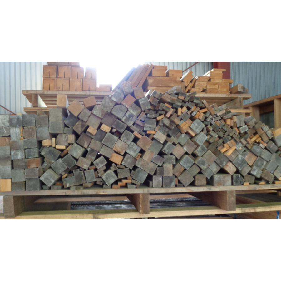 薪ストーブ用乾燥木材 広葉樹ミックス 薪 広島県産 約20kg 25cm〜30cm 自然乾燥 ナラ