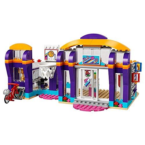 受発注 LEGO Friends Heartlake Sports Centre 41312 Building Kit [並行輸入品]