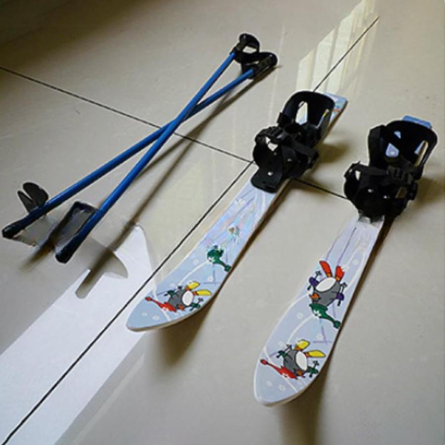 子供用軽量スキーとポールセット、スキー場遊び、ウィンター 子供用軽量スキーとポールセット、スキー場遊び、ウィンター