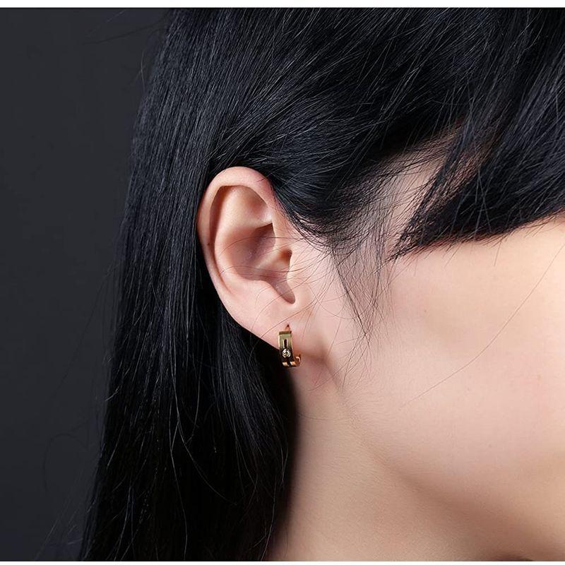 Rockyu ジュエリー ブランド 人気 フープピアス ブラック ピアス フープ メンズ レディース ステンレス ハート ジルコニア ブラ 超歓迎された