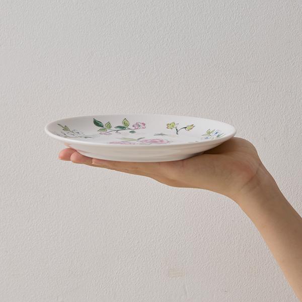 栗原はるみ 花唐草楕円皿と飯碗セット 赤 美濃焼「&藍」花工房