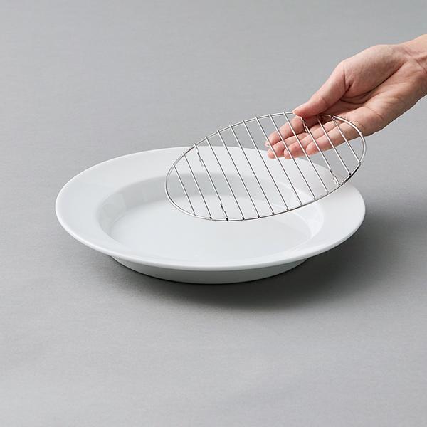 share with Kurihara harumi 網付きラウンドリムプレート 白 栗原