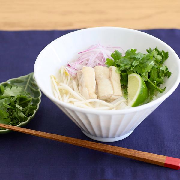 share with Kurihara harumi 軽量そぎ麺鉢 栗原はるみ 食器 白