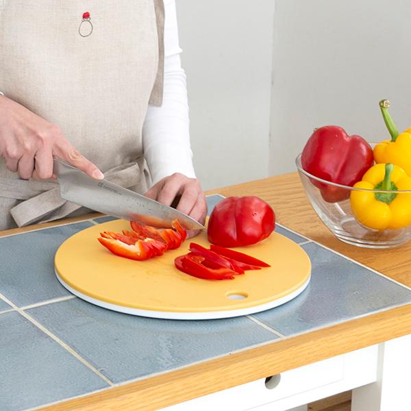 share with Kurihara harumi 丸まな板(小) マスタード キッチン 栗原