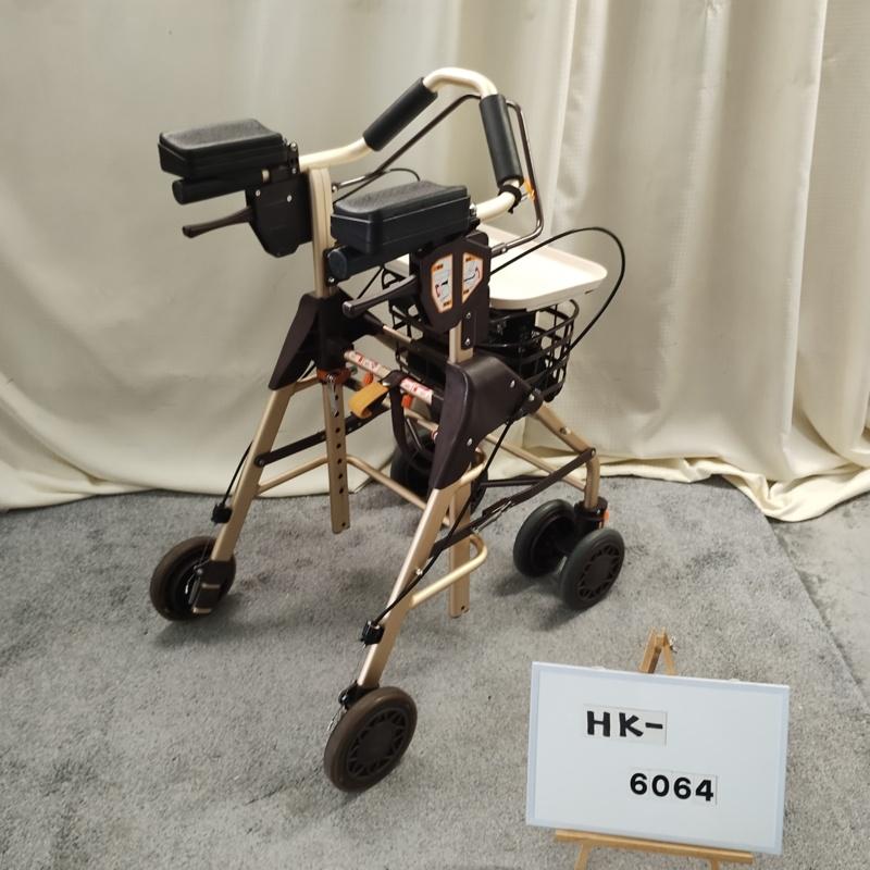 中古 歩行器 Bランク 幸和製作所 テイコブリトルホームF WAW18 馬蹄型