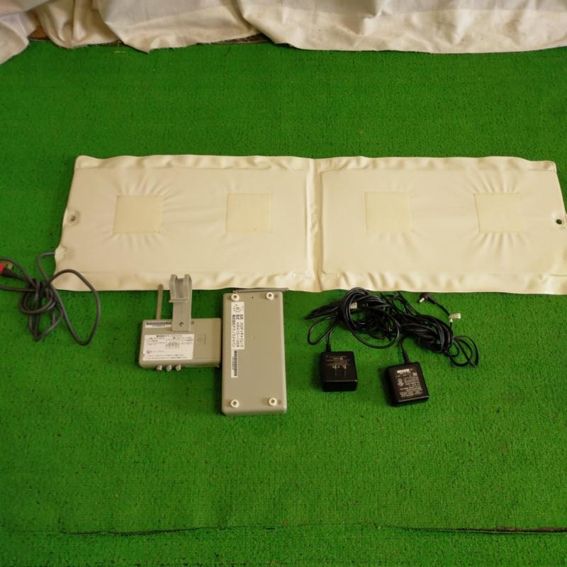 テクノスジャパン　徘徊感知機　家族コール2Bタイプベット用HK-2B【中古】 Bランク 中古 徘徊感知器 テクノスジャパン 家族コール HK-2B OT-12967