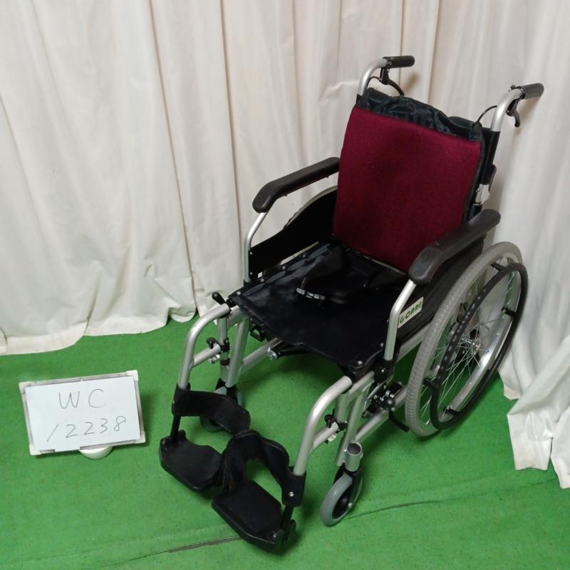 中古 車椅子 Bランク G-CARE 自走式車椅子 マルピー自走式 肘上 フット 