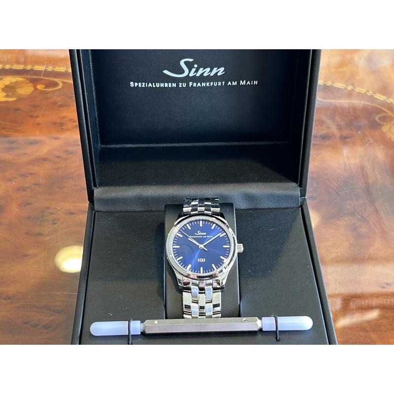 Sinn ジン 腕時計 434.ST.B [Q]テクノロジーとブルーダイヤルを