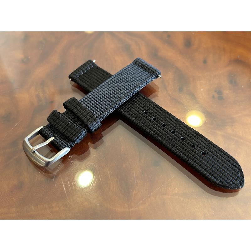 Sinn チタンバックル　グレーラバーセット　20ミリ幅 Sinn チタンバックル グレーラバーセット 20ミリ幅 - メルカリ