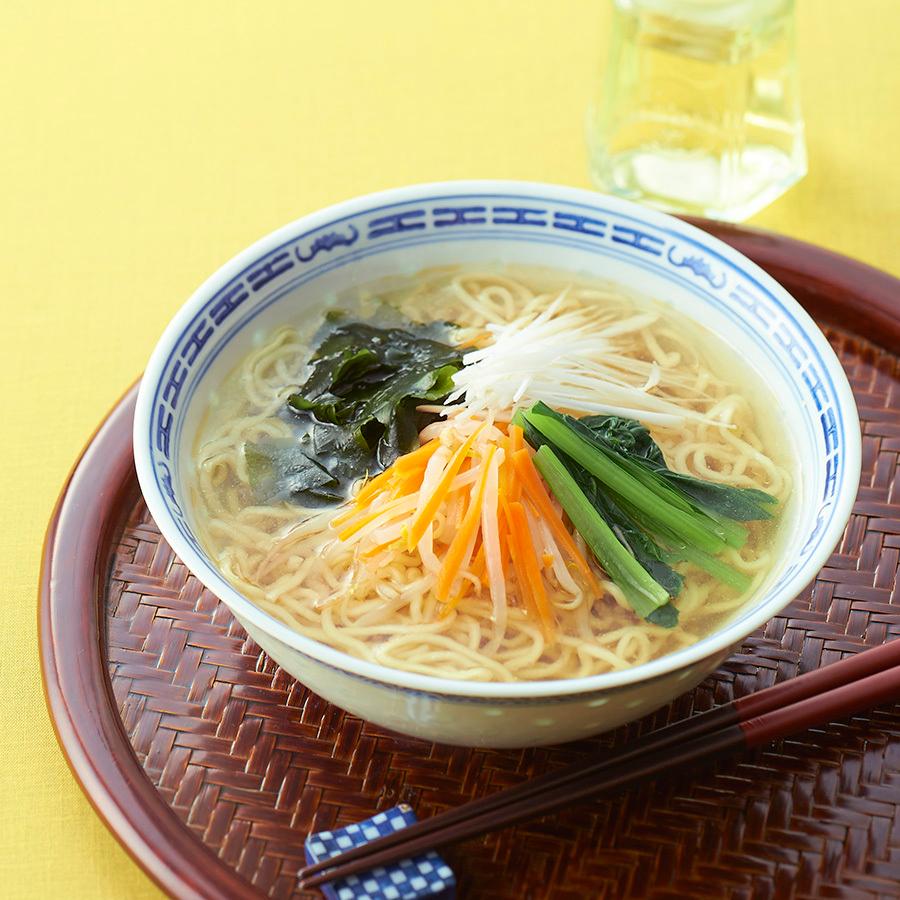 無添加ラーメン・生ラーメン（しお）284g(うち麺110g×2食分)　本醸造醤油使用　マクロビオテック食品　国内産小麦粉　動物性原料不使用　化学調味料不使用｜yuukiya0097｜02