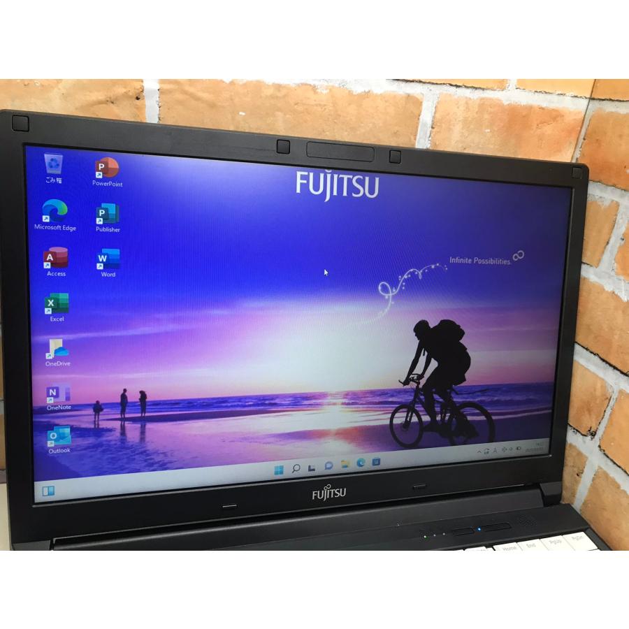 LIFEBOOK A Y56☆美品 ビジネスPC 6世代 Corei5-6360U 15.6型 A576/TX