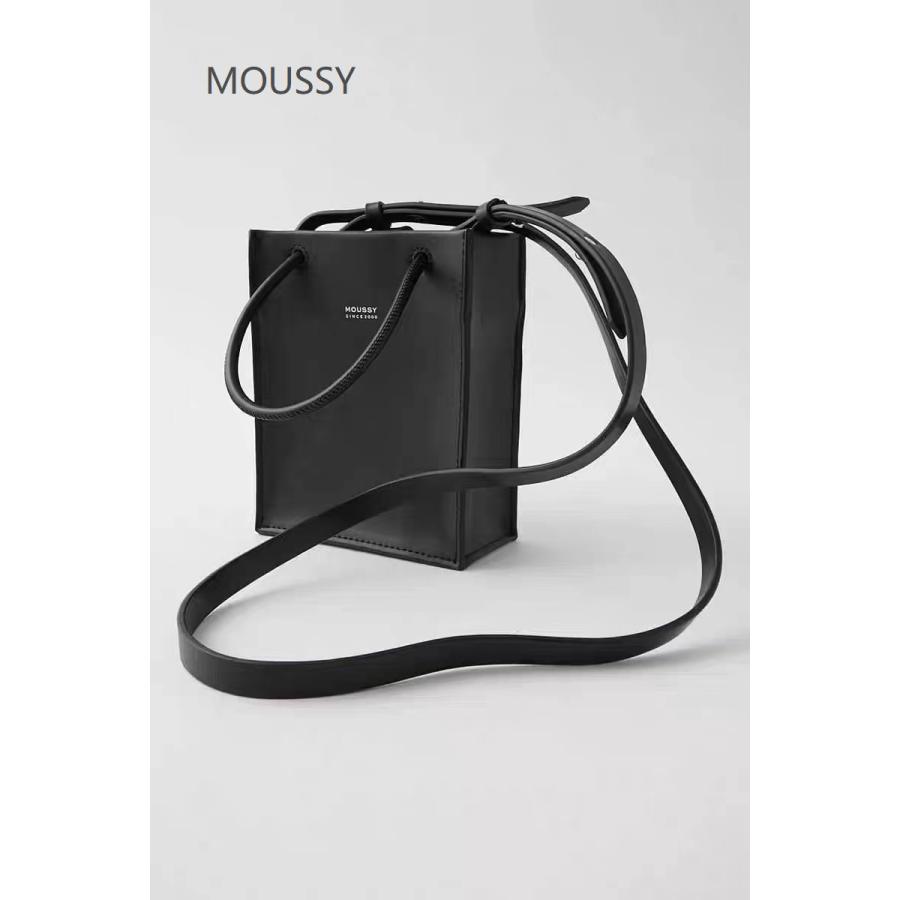 ショルダーバッグ Moussy マウジー バッグ ポシェット ショルダーメッセンジャーハンドバッグ 正方形バッグ 最大78 オフ