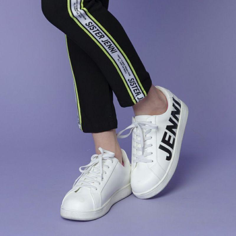 Sister Jenni シスタージェニー スニーカー シューズ 21 夏物 サイズ 21cm 22cm 23cm 24cm ビッグロゴスニーカー ベビー子供服のyykids 通販 Yahoo ショッピング