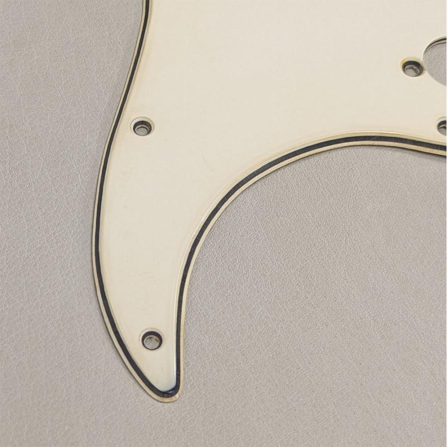 YJB PARTS ST60's ストラト用ピックガード レリックエイジドホワイト3P