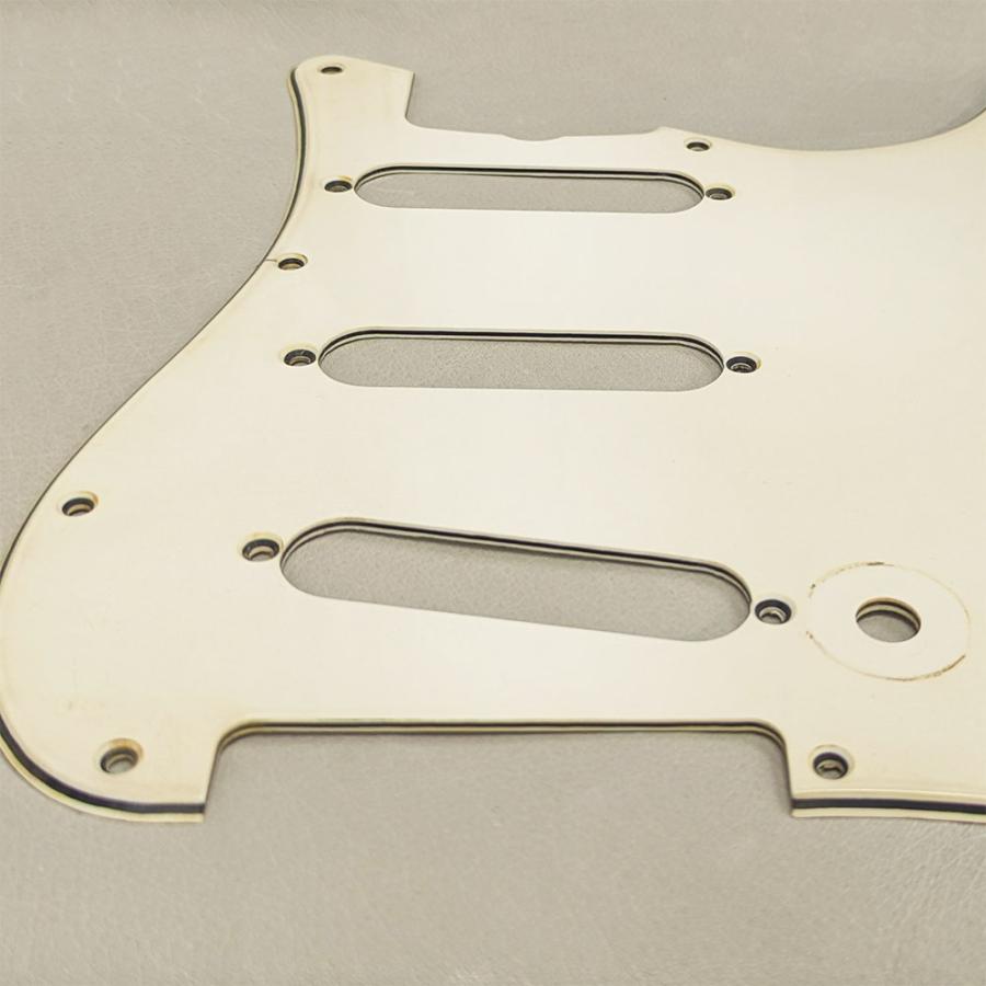 YJB PARTS ST60's ストラト用ピックガード レリックエイジドホワイト3P