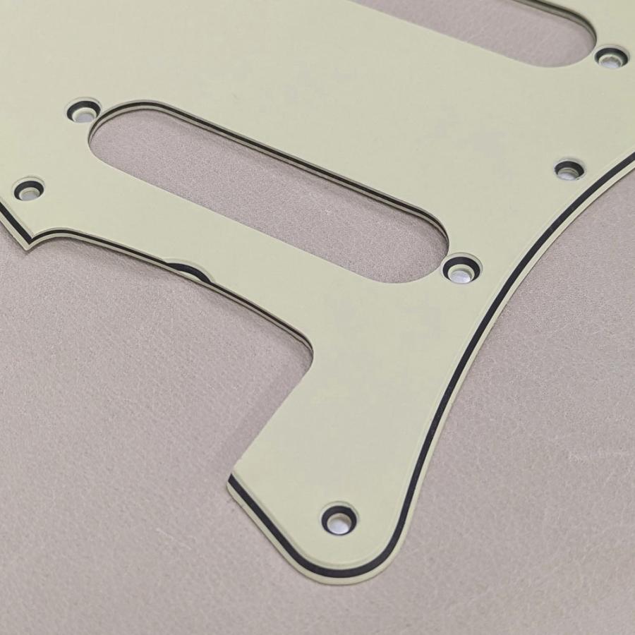 YJB PARTS ST60's用ピックガード Vintage Mint Ivory 3P インチ