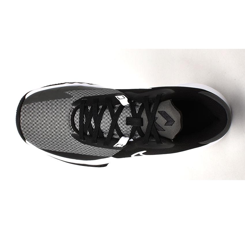 Nike バスケットボールシューズ ブラック/ホワイト ナイキ（NIKE）（キッズ）ジュニアバスケットシューズ バッシュ S.T.