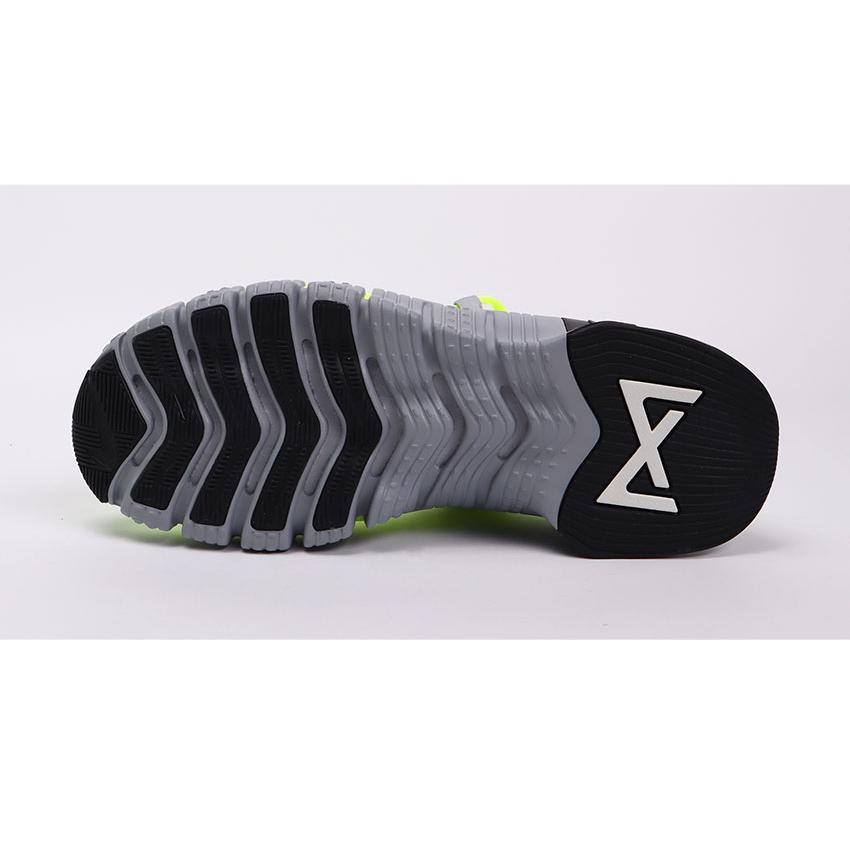 ナイキ トレーニングシューズ メンズ フリー メトコン 5 NIKE DV3949 ブラック 黒 グレー スニーカー 靴 トレーニング 爆買の画像
