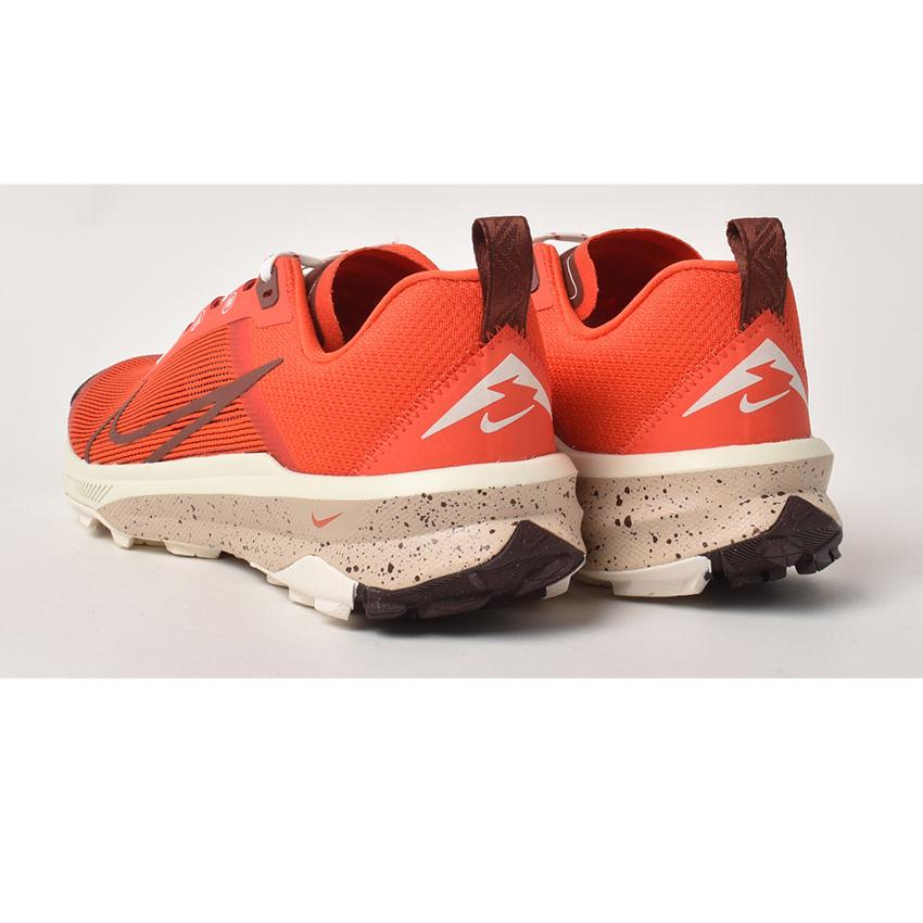 ナイキ ランニングシューズ メンズ リアクト テラ カイガー 9 NIKE