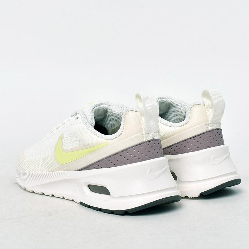 NIKE（ナイキ） スニーカー レディース ウィメンズ エアマックス ニュ