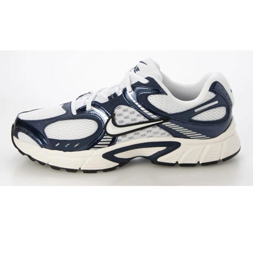NIKE（ナイキ） スニーカー メンズ V5 RNR NIKE HJ5228 ホワイト 白