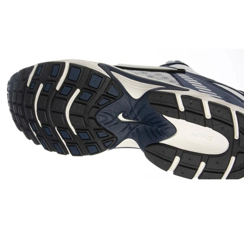 NIKE（ナイキ） スニーカー メンズ V5 RNR NIKE HJ5228 ホワイト 白