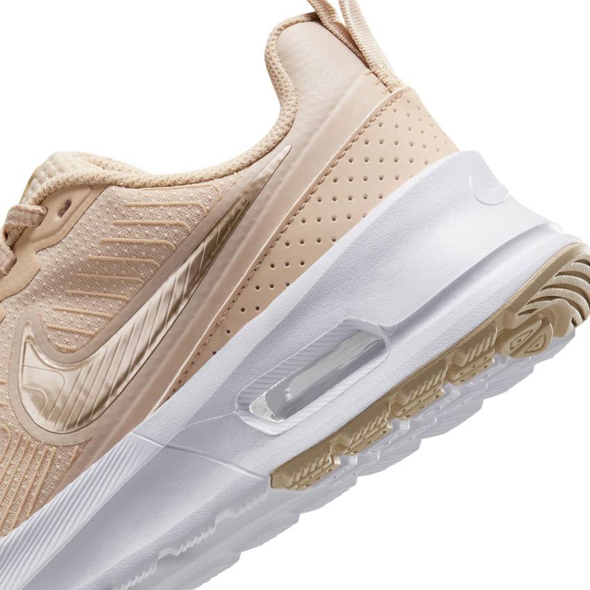 NIKE（ナイキ） スニーカー レディース エア マックス NUAXIS NIKE