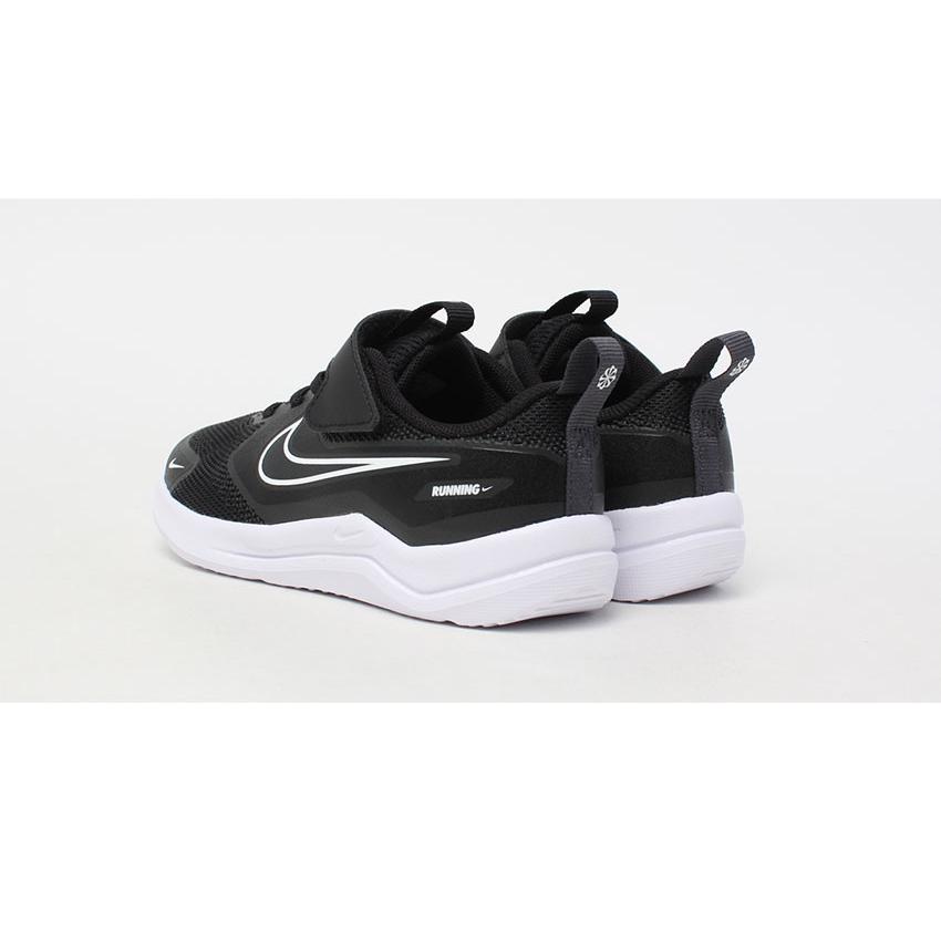 NIKE（ナイキ） スニーカー キッズ ベビー キッズ コスミック ランナー