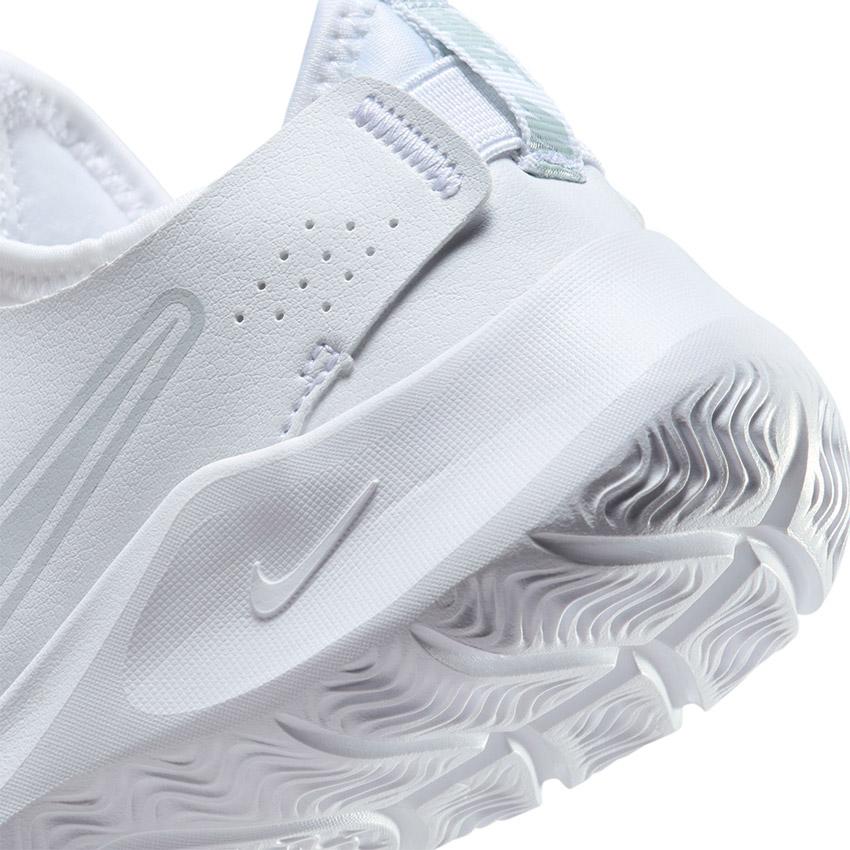 NIKE（ナイキ） スリッポン キッズ フレックス ランナー 3 NIKE FN1449