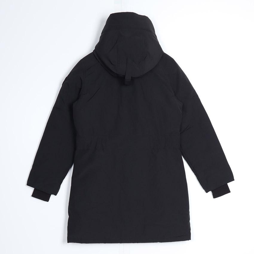 CANADA GOOSE（カナダグース） ダウンジャケット レディース