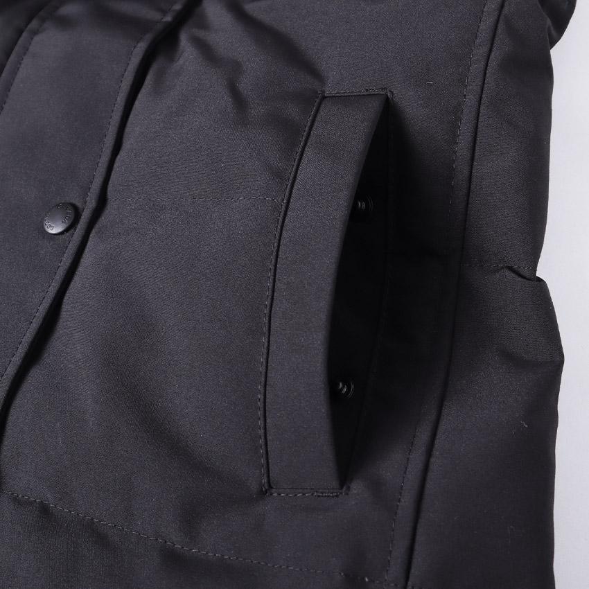 CANADA GOOSE（カナダグース） ダウンジャケット レディース シェル