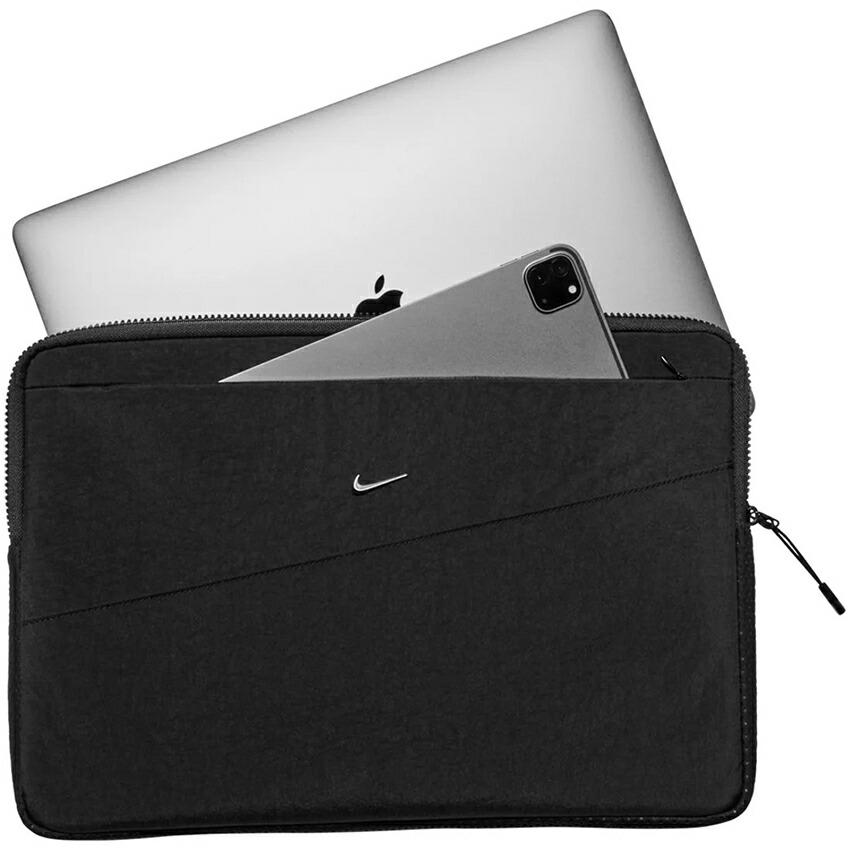 NIKE（ナイキ） PCケース ユニセックス オーラ ラップトップ スリーブ