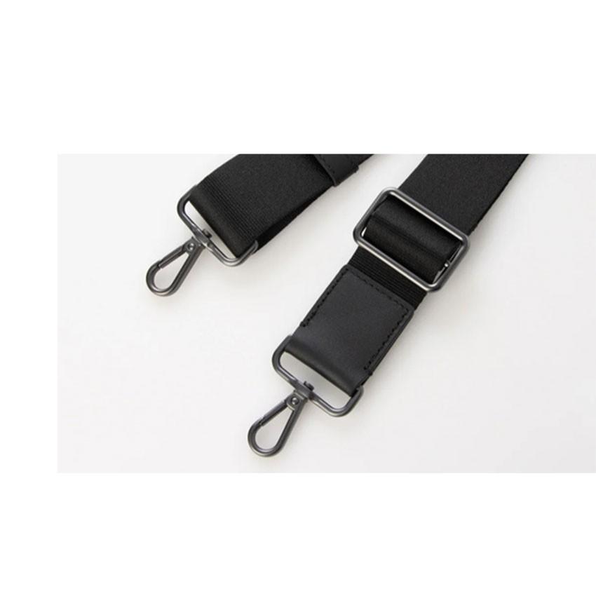 メゾンキツネ ナイロントートバッグ メンズ レディース ナイロン トート MAISON KITSUNE QU05112WB0043 ブラック 黒 ショルダーの画像