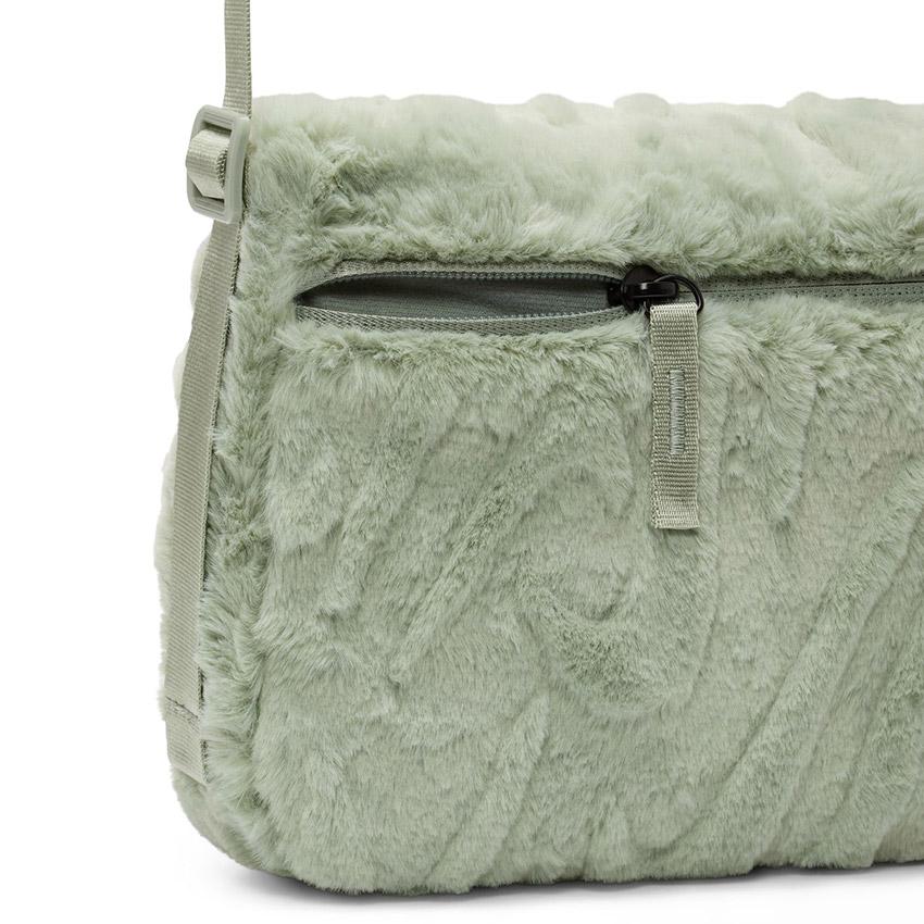 NIKE ナイキ ショルダーバッグ レディース フューチュラ 365