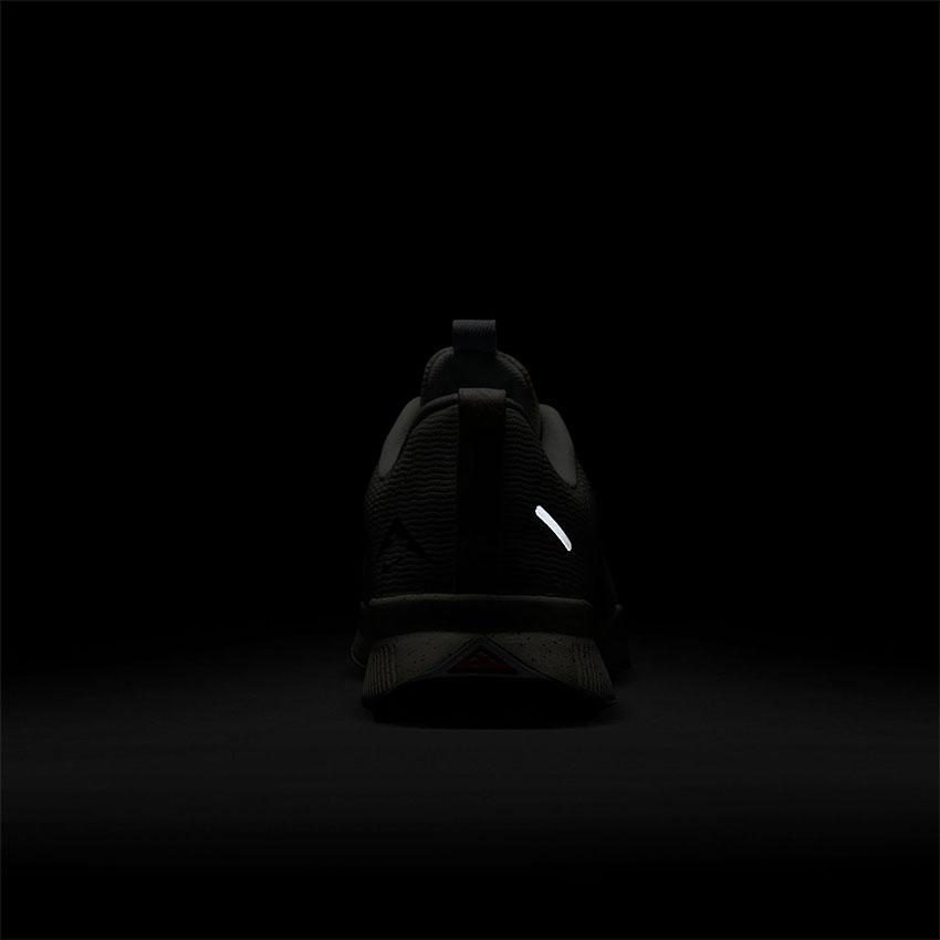 ナイキ ランニングシューズ レディース NIKE FQ0902-101 ホワイト 白 シューズ 靴 ランシュー スポーツ ブランド ロゴ スポーティ シンプル ローカット 爆買_3
