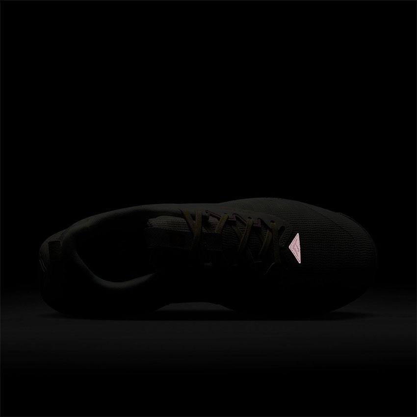 ナイキ ランニングシューズ レディース NIKE FQ0902-101 ホワイト 白 シューズ 靴 ランシュー スポーツ ブランド ロゴ スポーティ シンプル ローカット 爆買_9