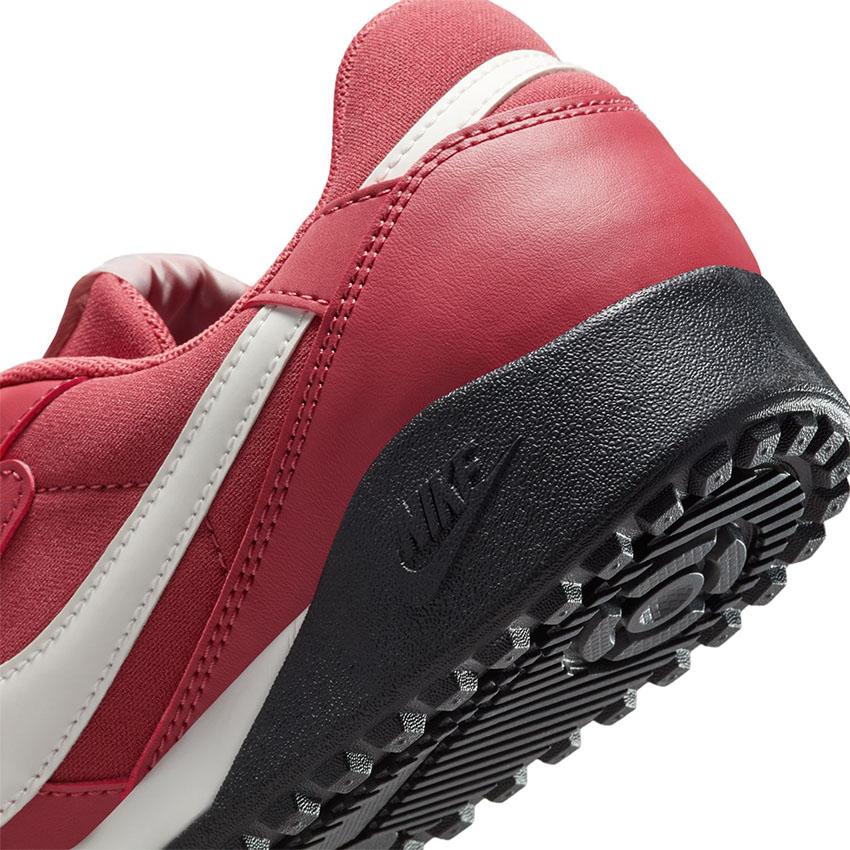 NIKE（ナイキ） スニーカー レディース NIKE HQ1940 レッド 赤