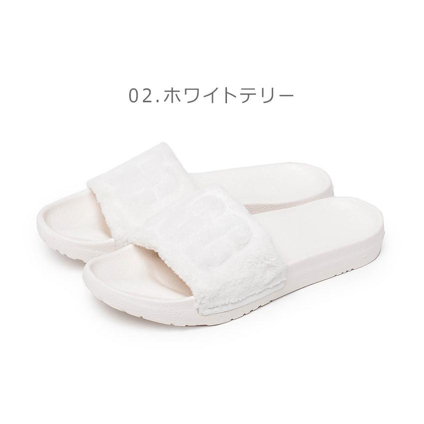 UGG ホワイト ファー　サンダル UGG ホワイト ファーサンダル