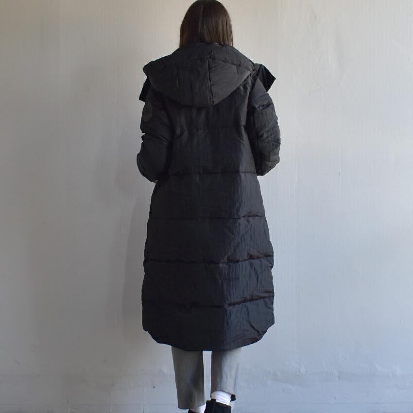 CANADA GOOSE（カナダグース） ダウンジャケット レディース