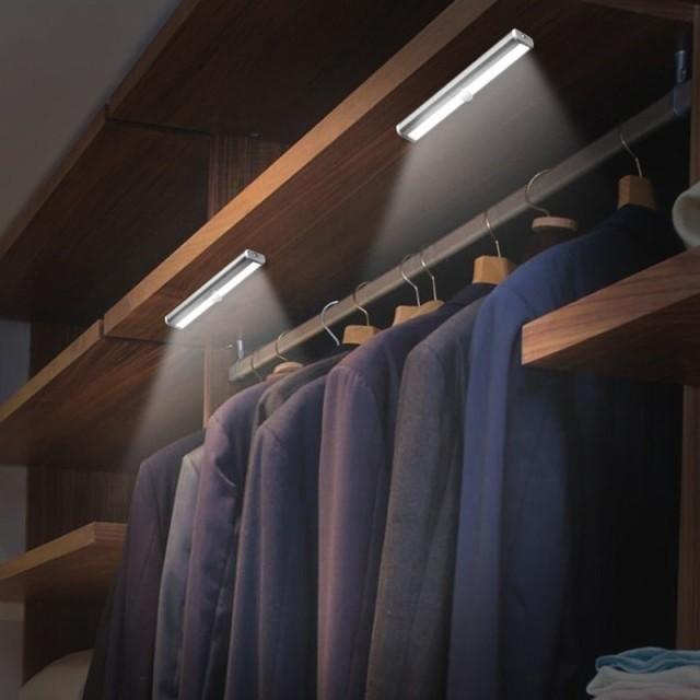 LED 人感センサーライト 10灯 人感 センサーライト 乾電池フットライト