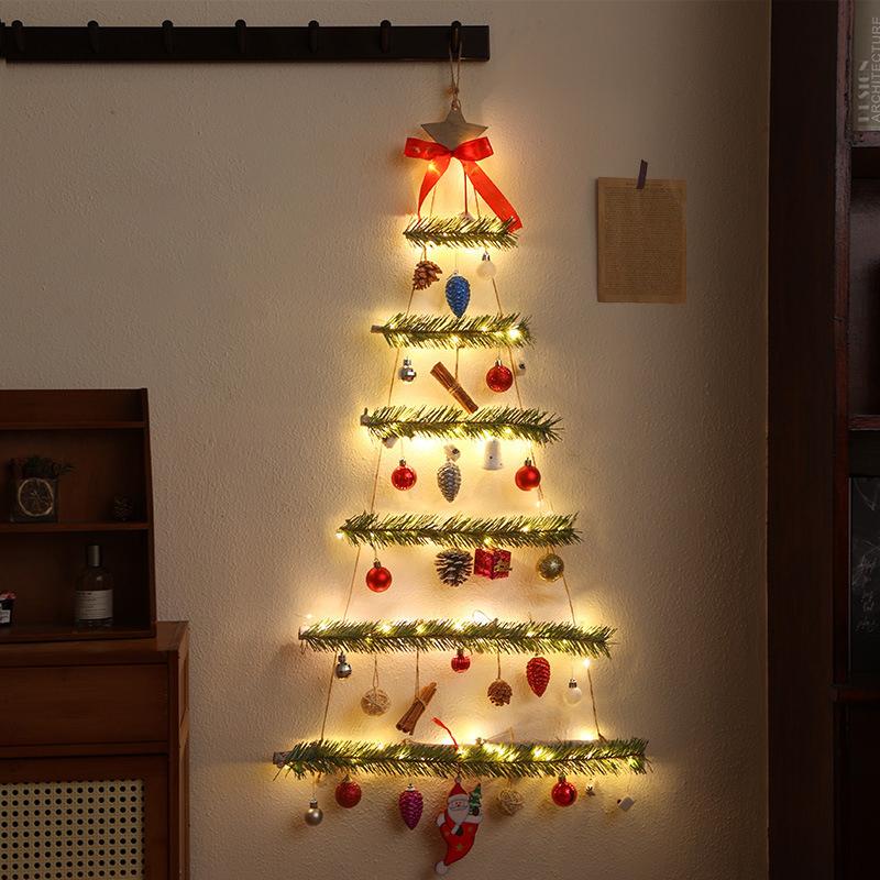 スーパーセール クリスマスツリー 木の壁掛けツリー 6段 木製スター