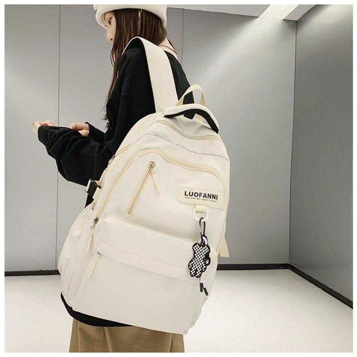 いみょんの、甲子園ライブ限定リュックサックです。 Amazon.co