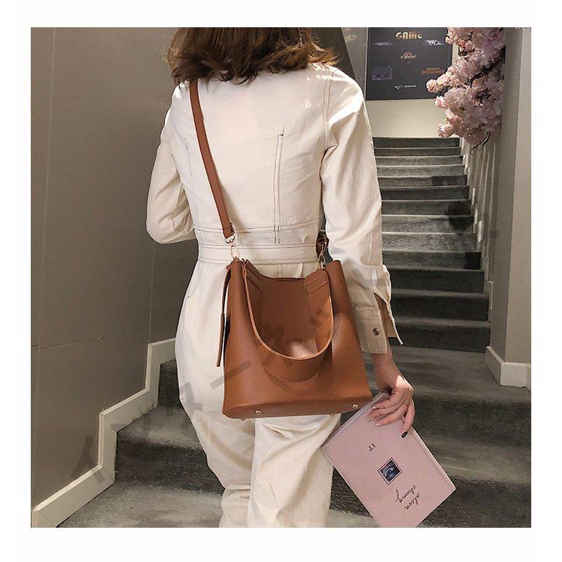 ショルダーバッグ レディース 肩掛け 2way 手持ち バッグ 韓国風 鞄