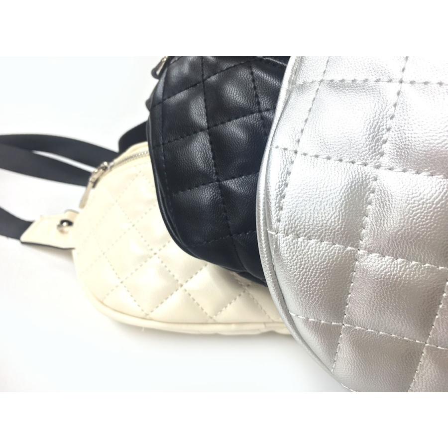 未使用品　レザーキルティングバッグ　ボディバッグ　ハンドメイド adia ウエストバッグ レディース メンズ おしゃれ キルティング ボディ