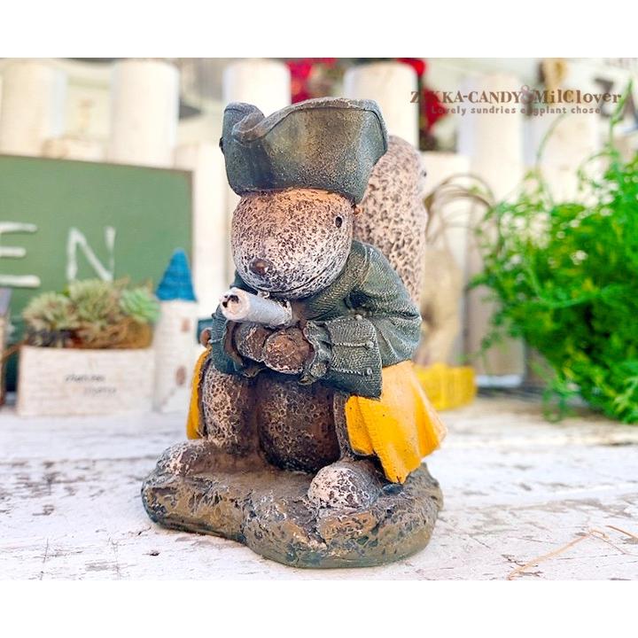 かわいい 可愛い 動物 置物 ナチュラル ガーデン ガーデン雑貨 ミニチュアオブジェ ガーデニング 狩りをするリス Mur 3310 雑貨zakka Candy 通販 Yahoo ショッピング